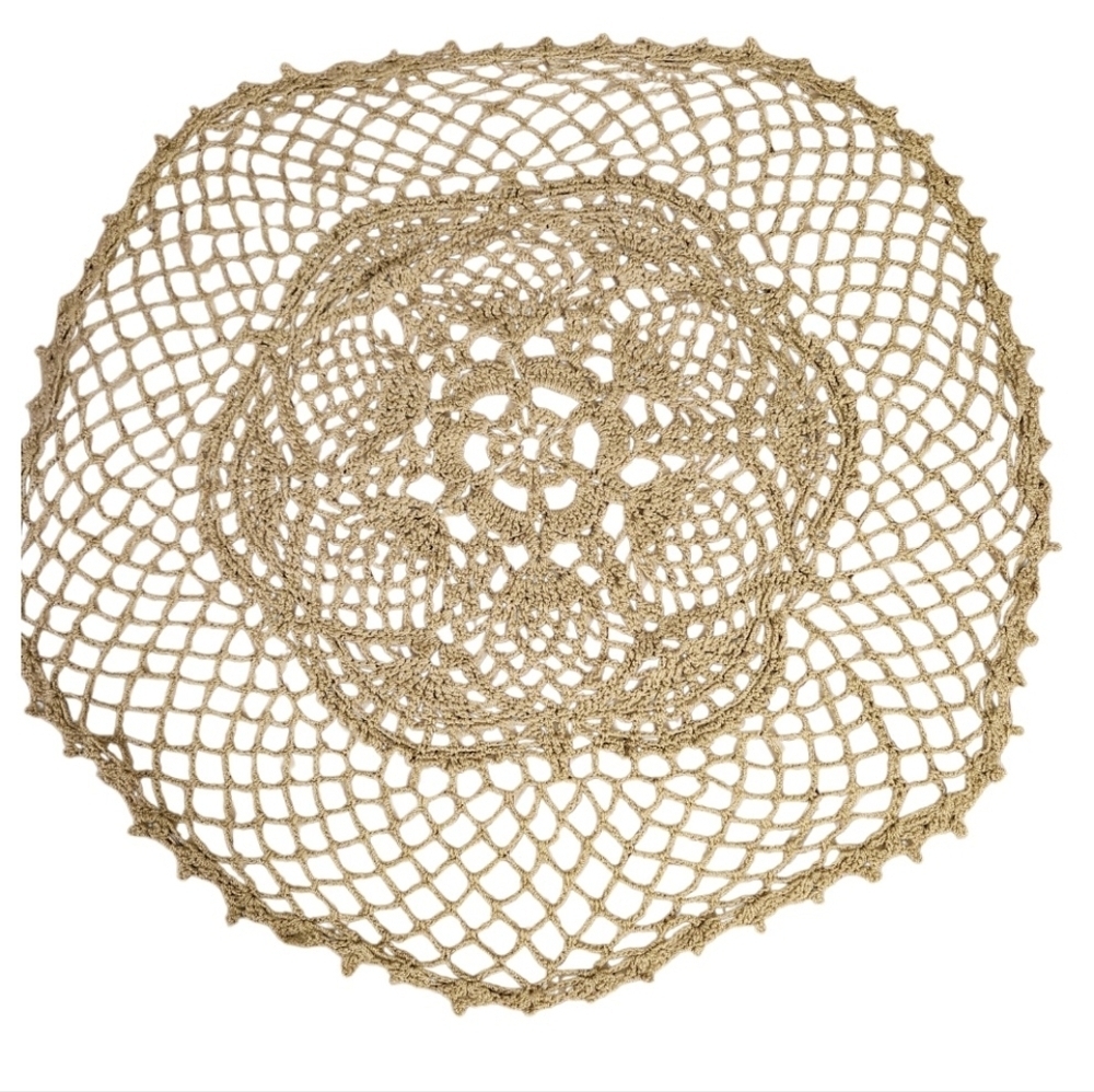 Hand Crafted Crochet Round Lace Doilie Handmade Floral Centerpiece Beige Vtg Mat